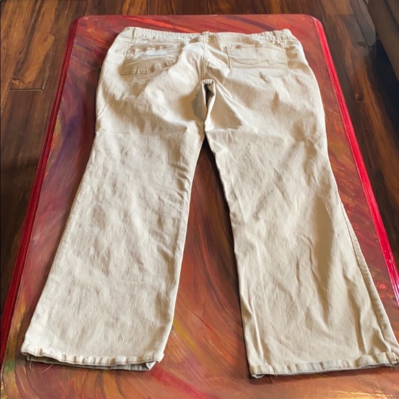 Faded Glory Denim Stretch Tan Pants - Picture 2 of 6